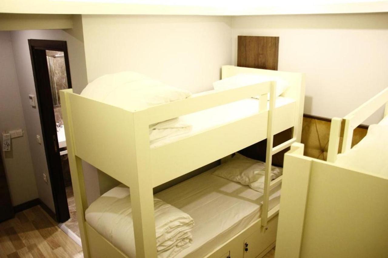Bucoleon Hostel Provincia di Provincia di Istanbul Esterno foto